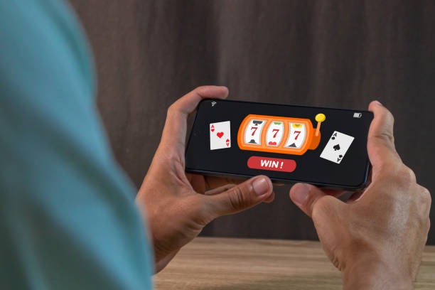 Weekly cashback rewards and tier progression on pubtogel login
